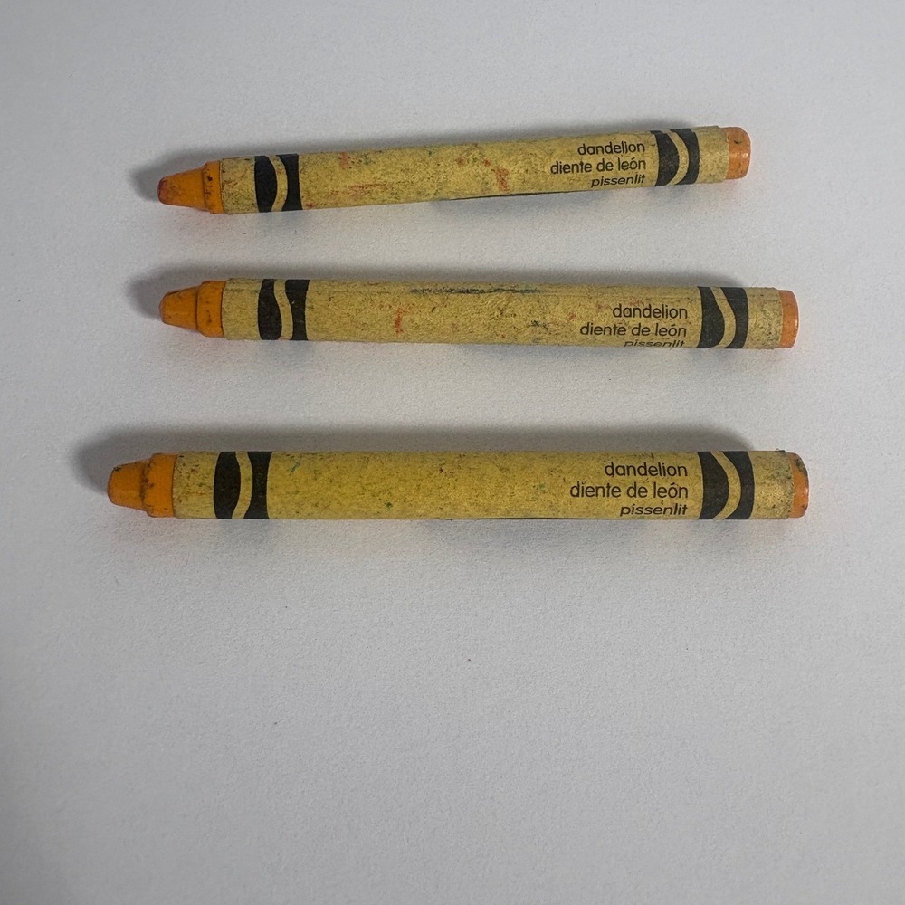 Crayola Dandelion Yellow Crayon Retired Color Lot of 3 Vintage Discontinued